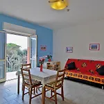 Happy Aparthotel