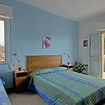 Aparthotel Happy Marina di Pietrasanta